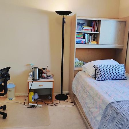 Helen'S House / Close To Skytrain And Airport Vancouver Extérieur photo