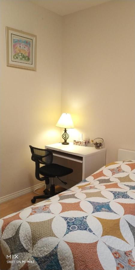 Helen'S House / Close To Skytrain And Airport Vancouver Extérieur photo