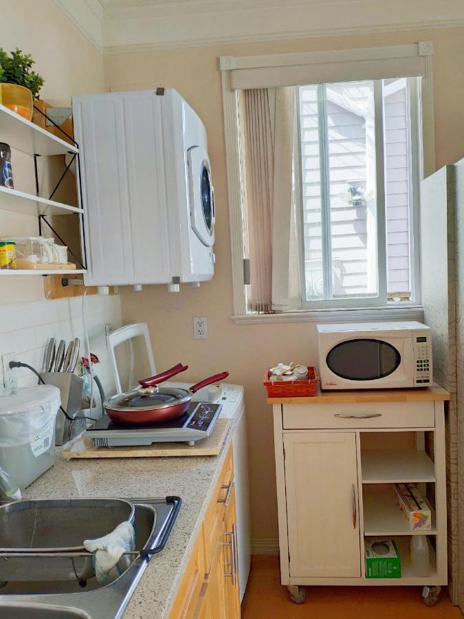 Helen'S House / Close To Skytrain And Airport Vancouver Extérieur photo